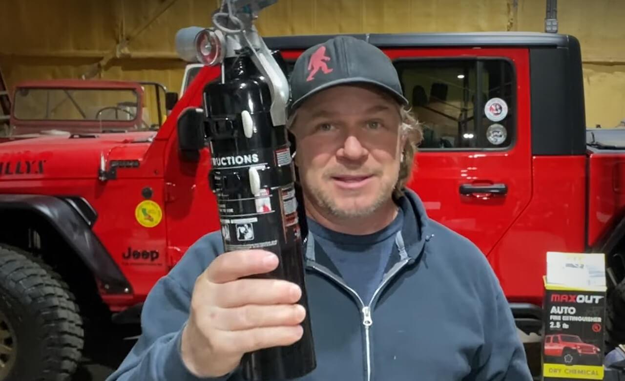 Jeep Gladiator gets Fire Extinguishers